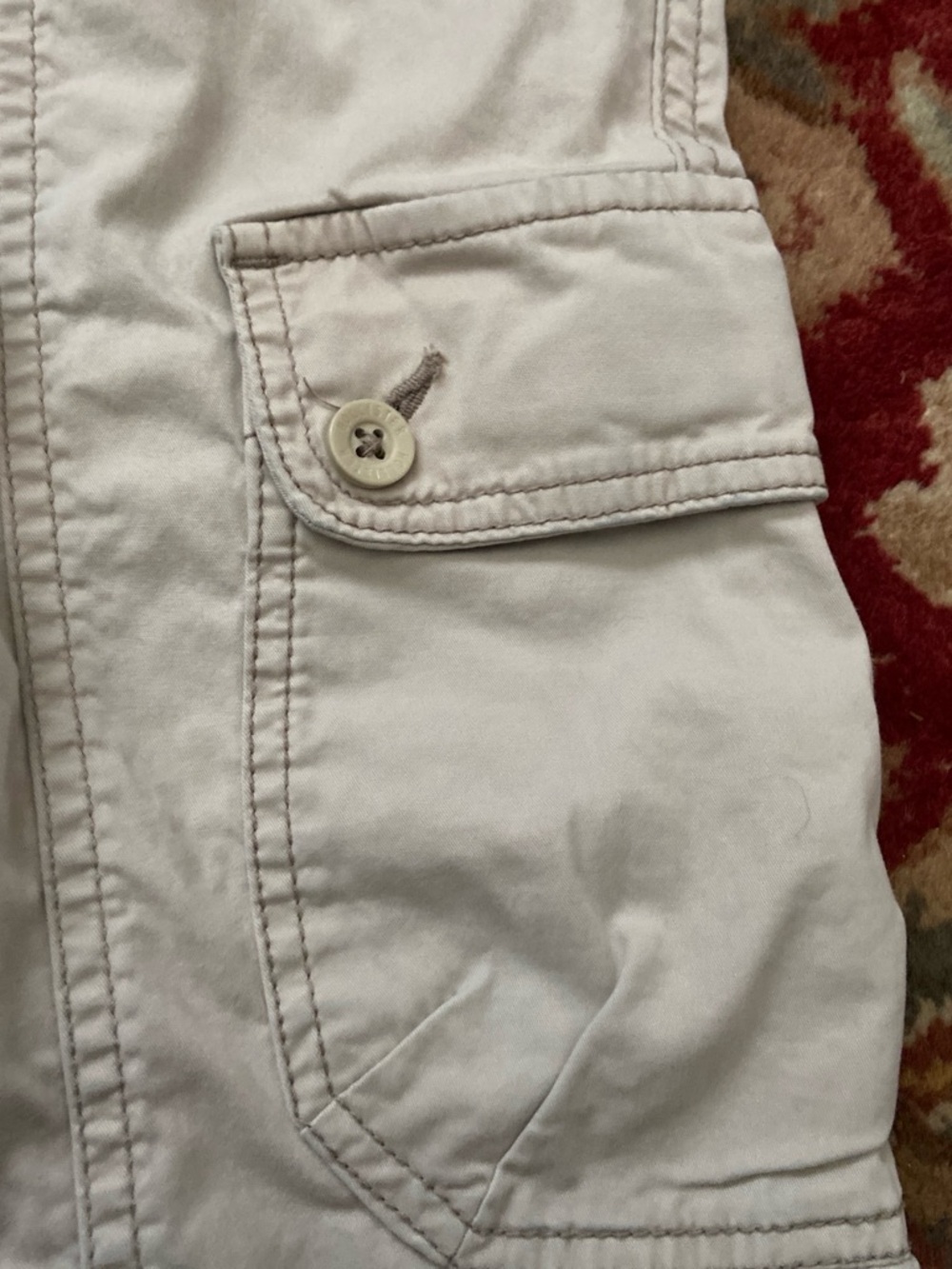 Hollister Mid-Rise Relaxed Boot Pants in Light Beige - Picture 4 of 4